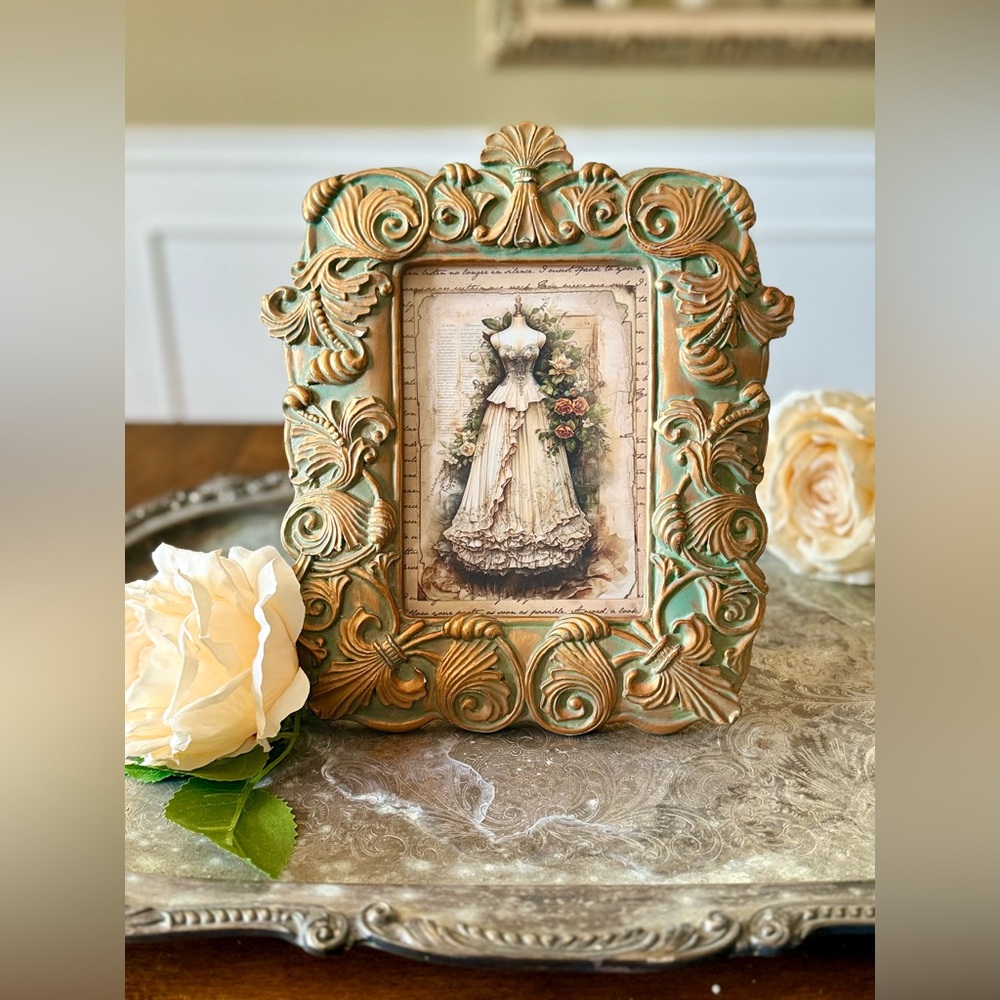 Ornate Vintage Picture Frame